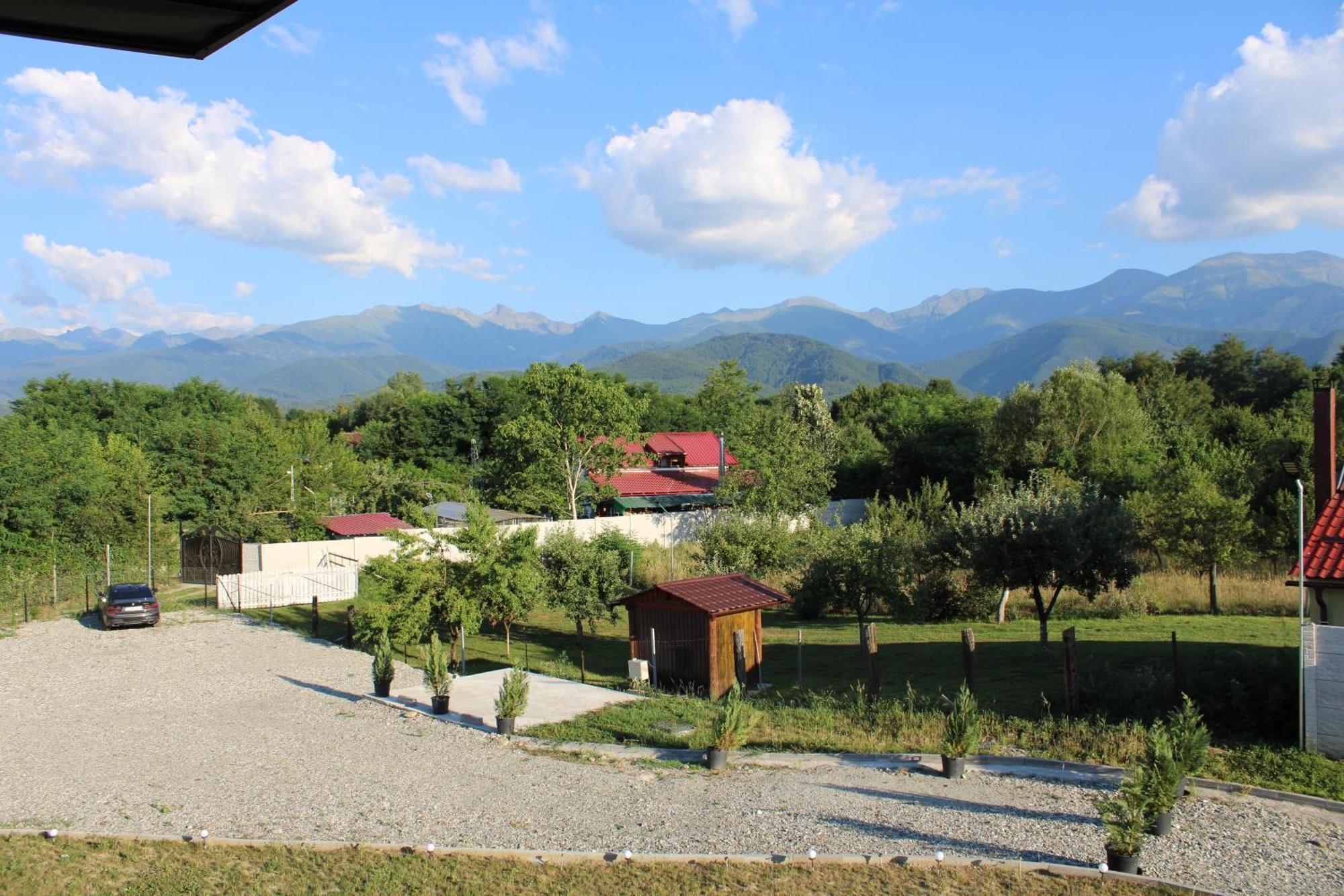 Jai Giridhari Villa อาวริก ภายนอก รูปภาพ